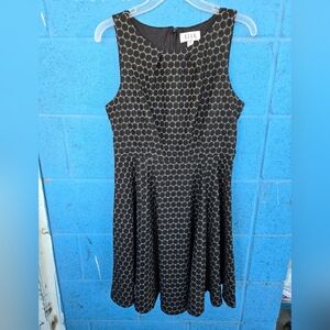 ELLE Women Black gray Casual Sleeveless Halter Fit N Flare Dress Sz M